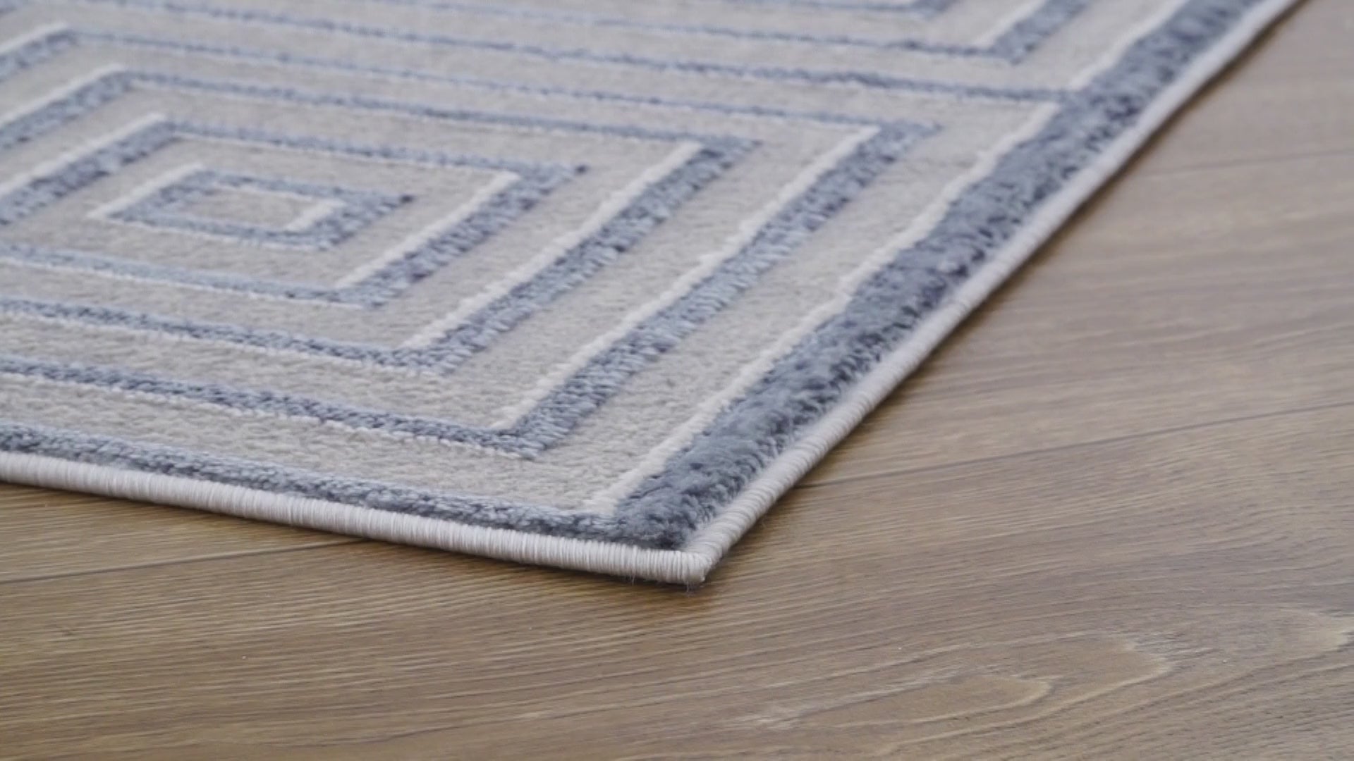 Cascades Tehama Grey Rug