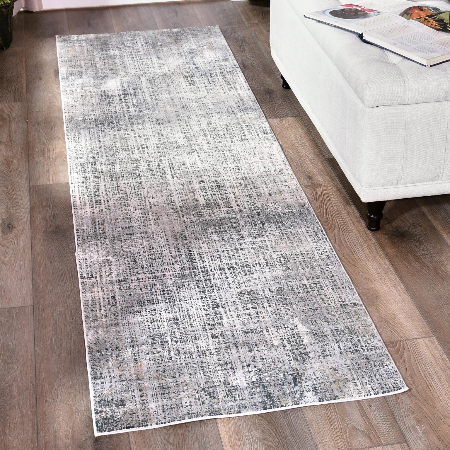 Christian Runner Rugs CHRISTIAN CY01 Rug | Rug Gallery